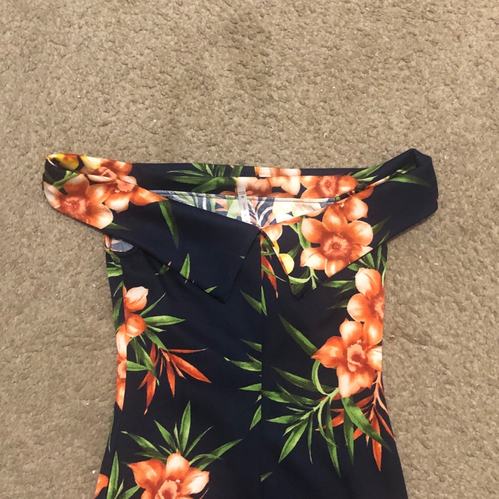 DNA couture Navy One-Shoulder Floral Bodycon Dress with Orange BloomsSize M - Picture 8 of 11